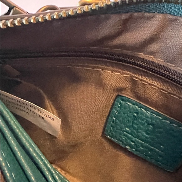 Joy Mini Crossbody Peacock Wristlet Removable Straps Vegan Leather NWOT - Picture 8 of 15